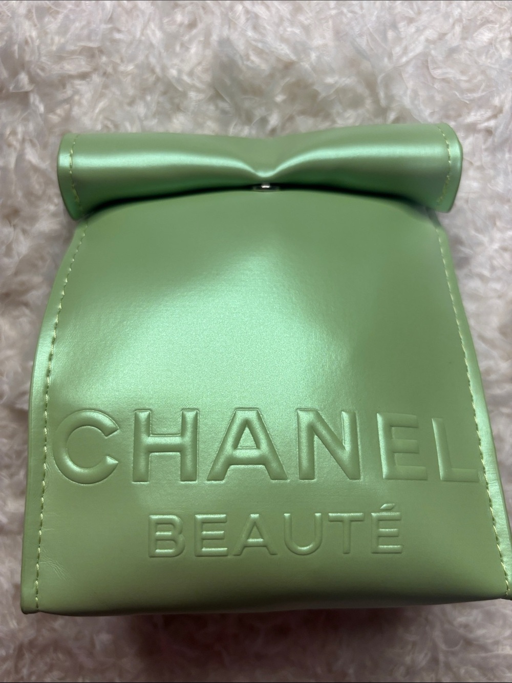 Mint Green Beauté Cosmetic Pouch - Picture 5 of 8
